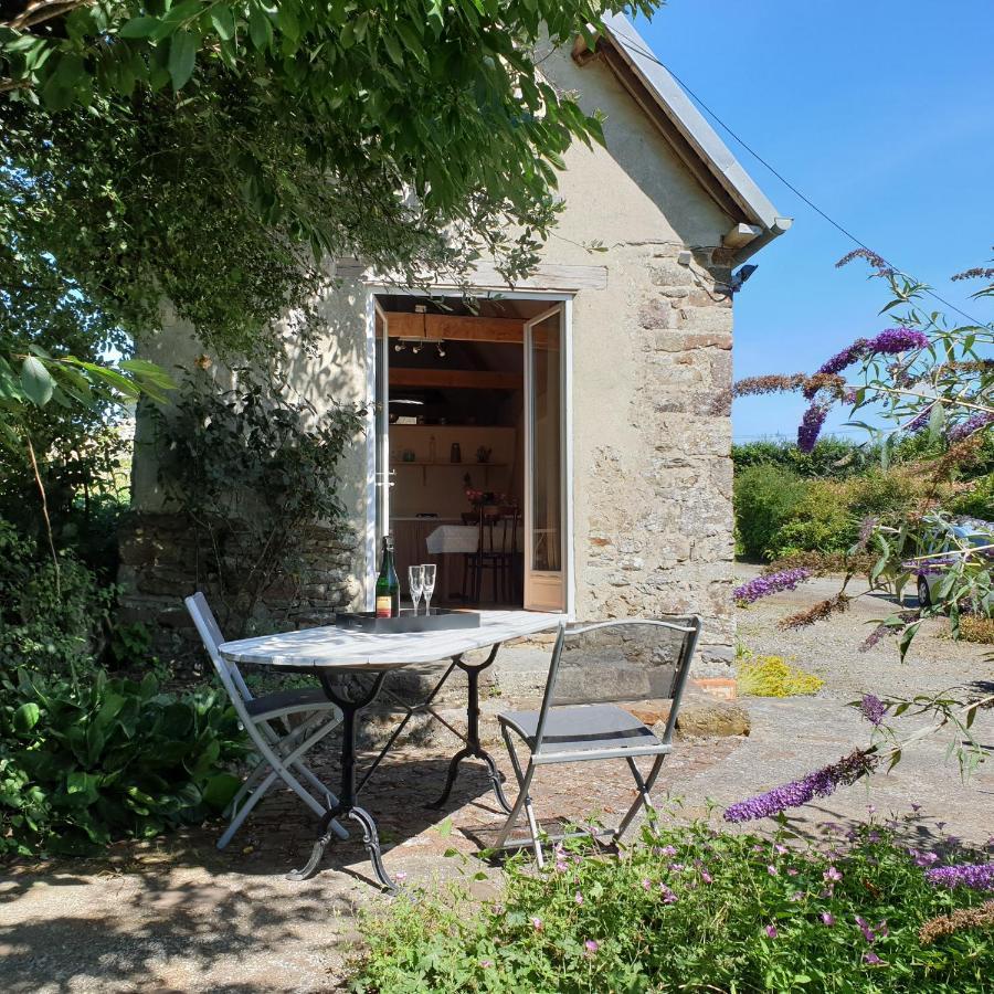 Gite De La Founauderie Roncey Exterior foto